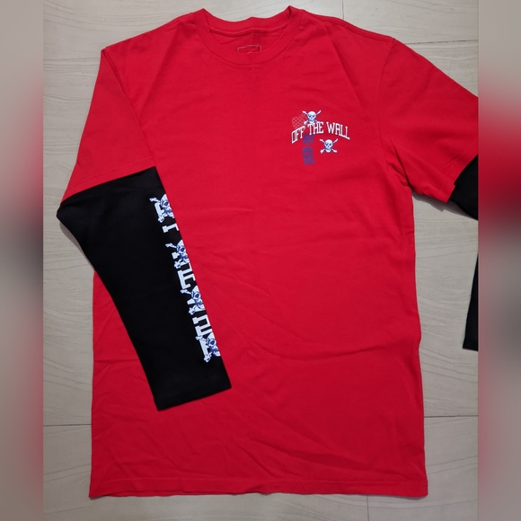 Vans logo sleeve shirt red and black size M - Picture 2 of 11